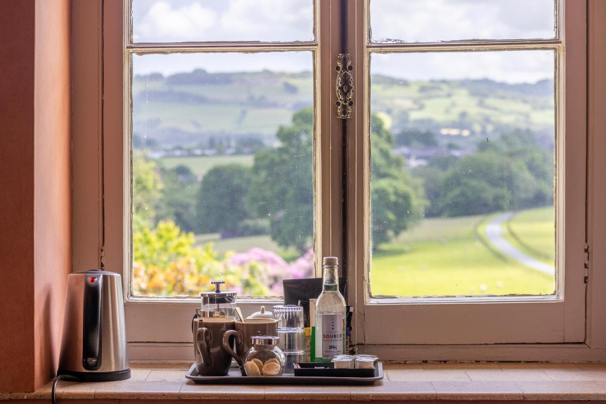 The Falcondale At Lampeter Exterior foto